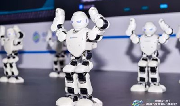 佛山機器人展覽會分享工業機器人的維修與保養周期！